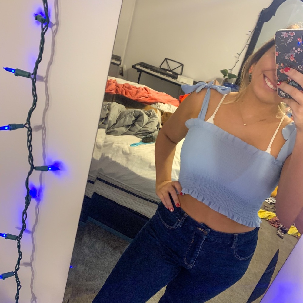 blue self tie sleeve crop top